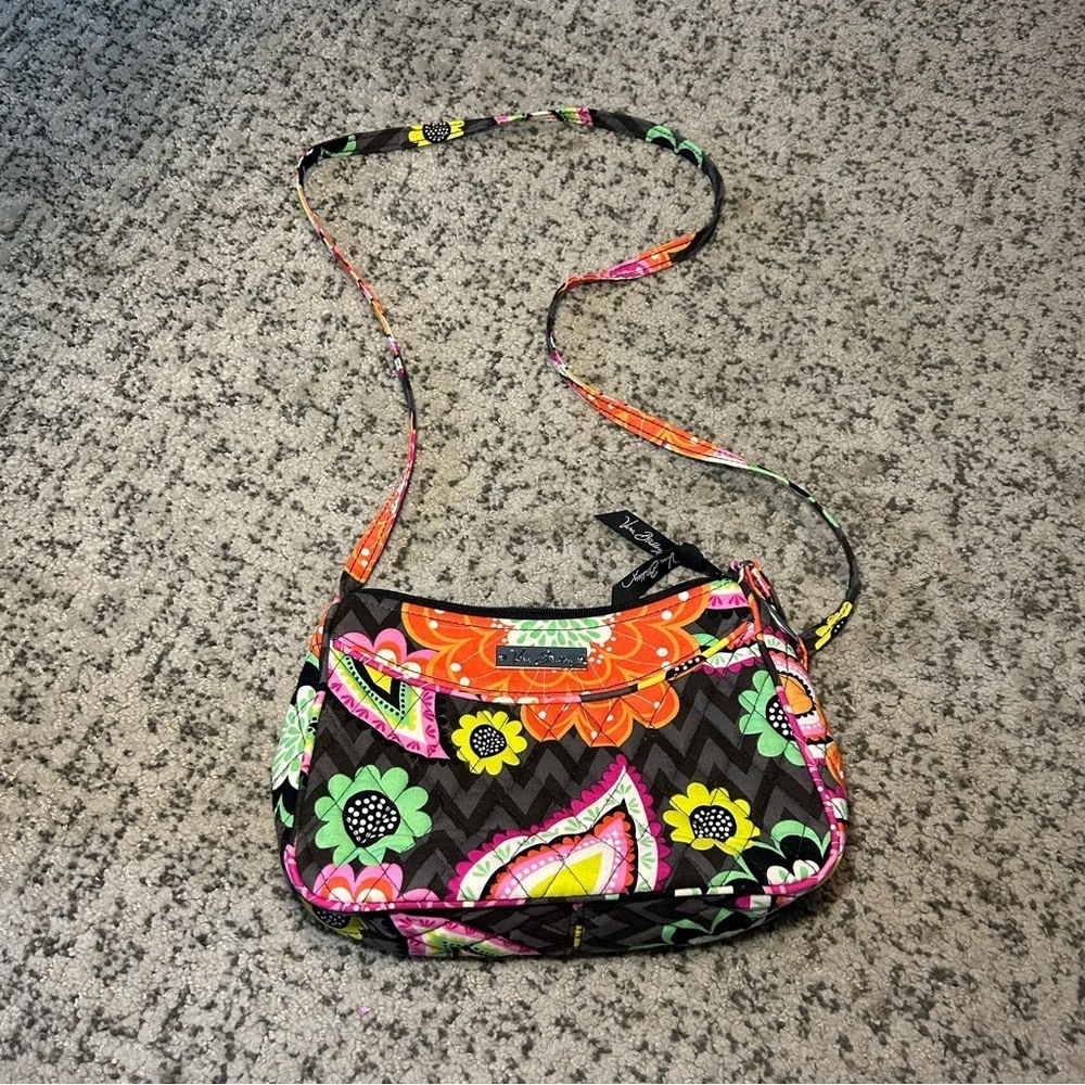 Vera Bradley Ziggy Zinnia Hipster Crossbody Purse